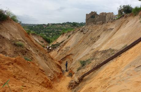 Gully erosion in Kinshasa